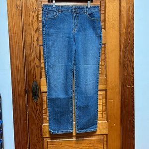 Bandolino Straight Leg Jeans - Classic Blue